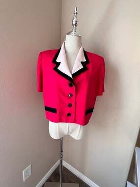 Taurus II Vintage Pink Cropped Short Sleeve Blazer Jacket Size 14P